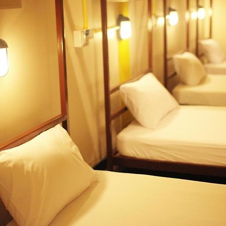 Fun-D Hostel Чианграй Экстерьер фото