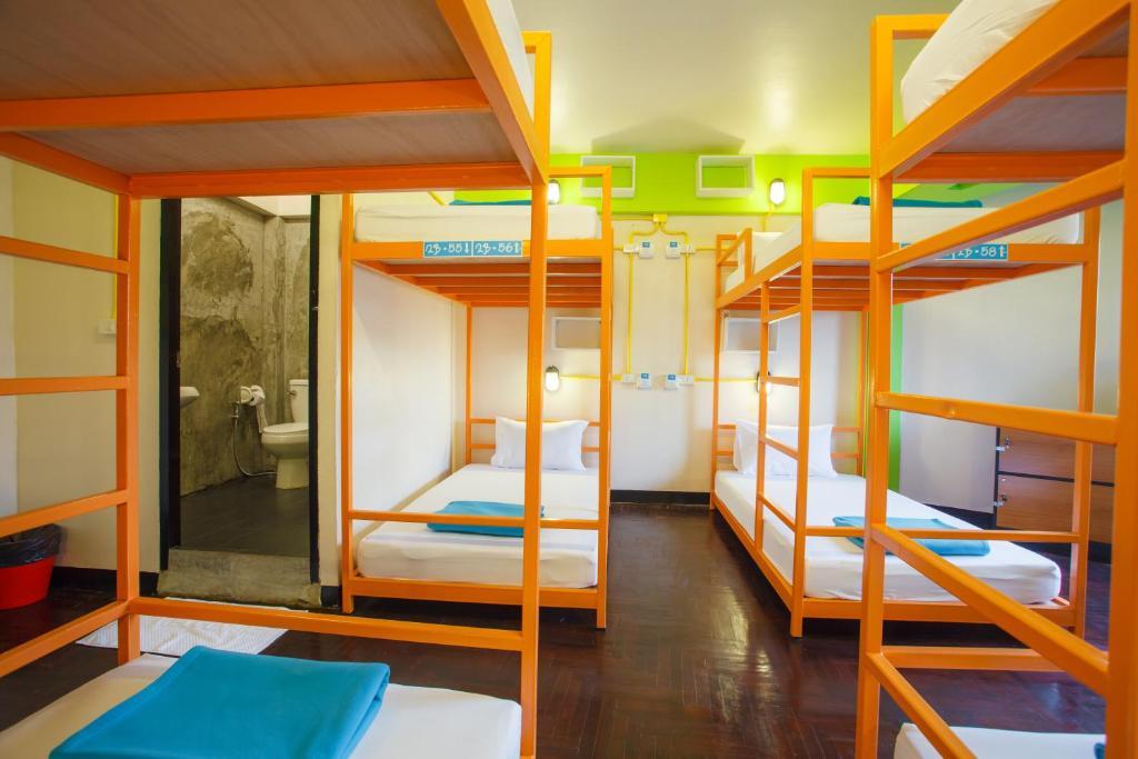 Fun-D Hostel Чианграй Номер фото