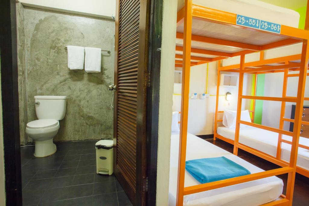 Fun-D Hostel Чианграй Номер фото