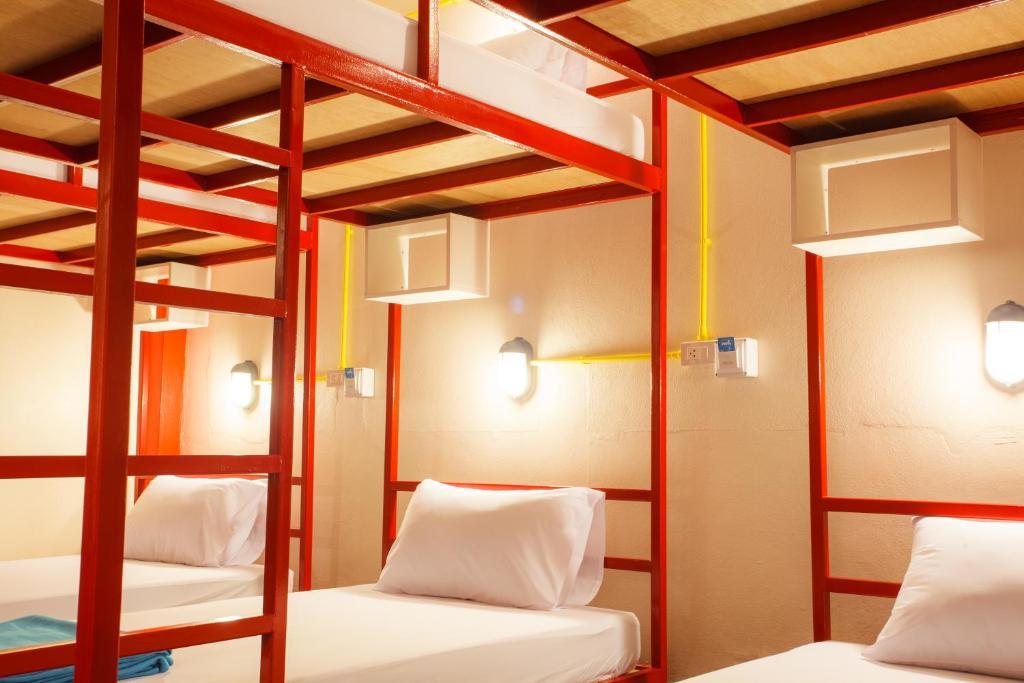 Fun-D Hostel Чианграй Номер фото