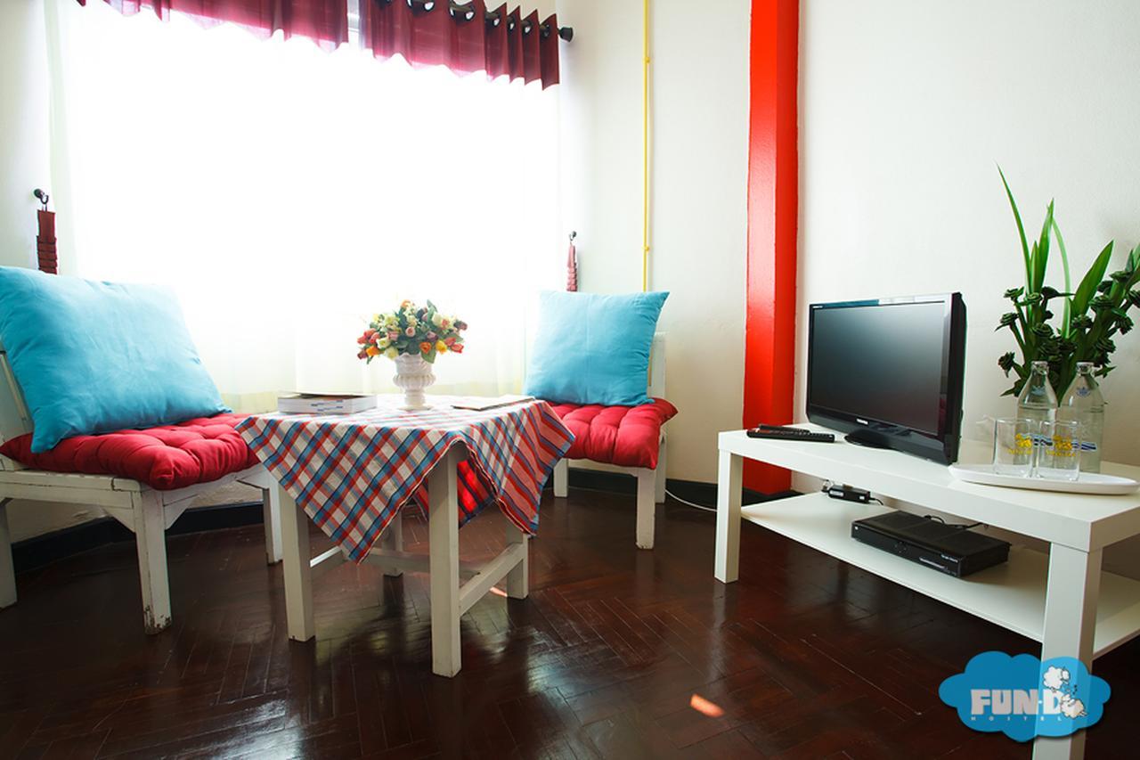Fun-D Hostel Чианграй Экстерьер фото